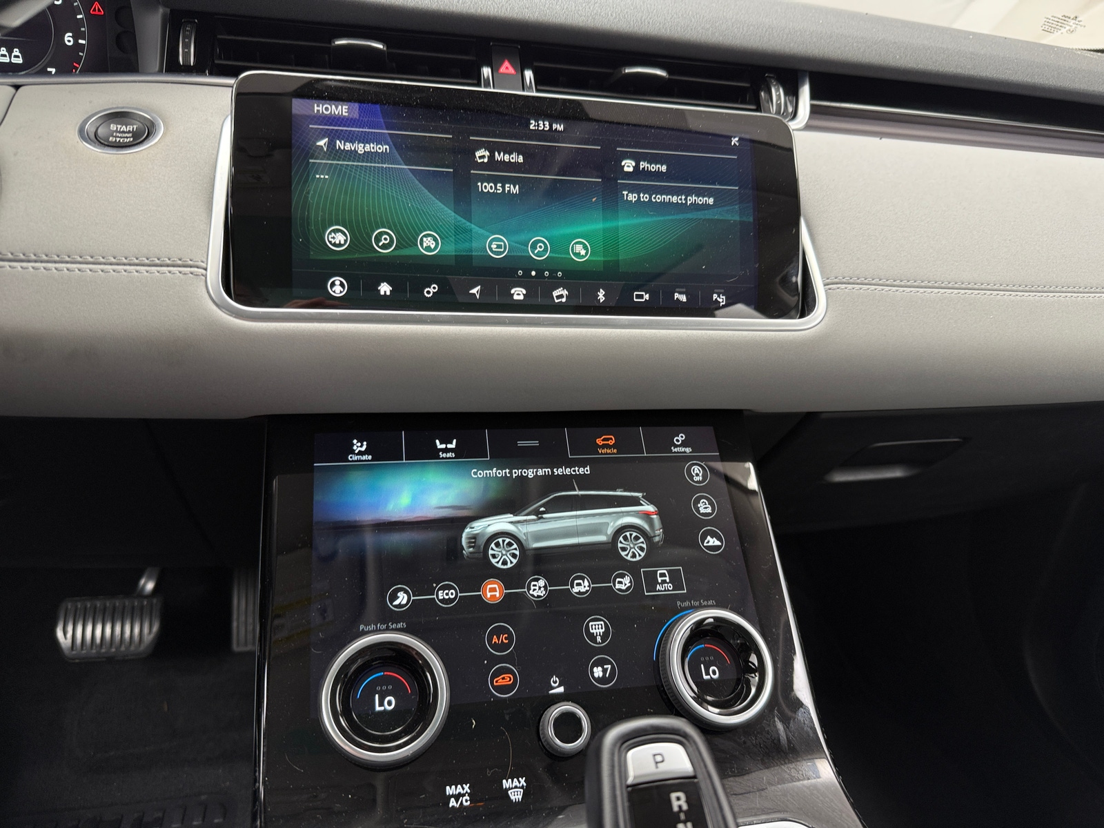 Thumbnail: 2020 Land Rover Range Rover Evoque - 3
