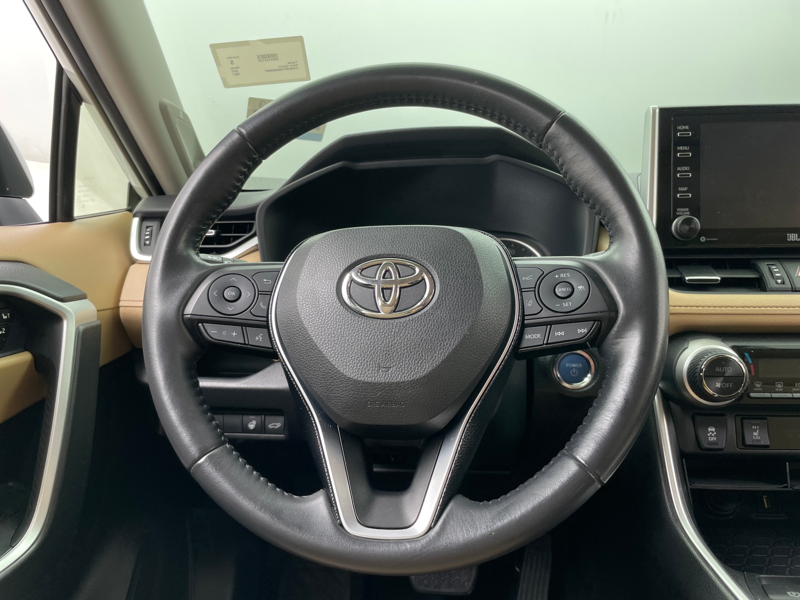 Thumbnail: 2021 Toyota RAV4 - 4