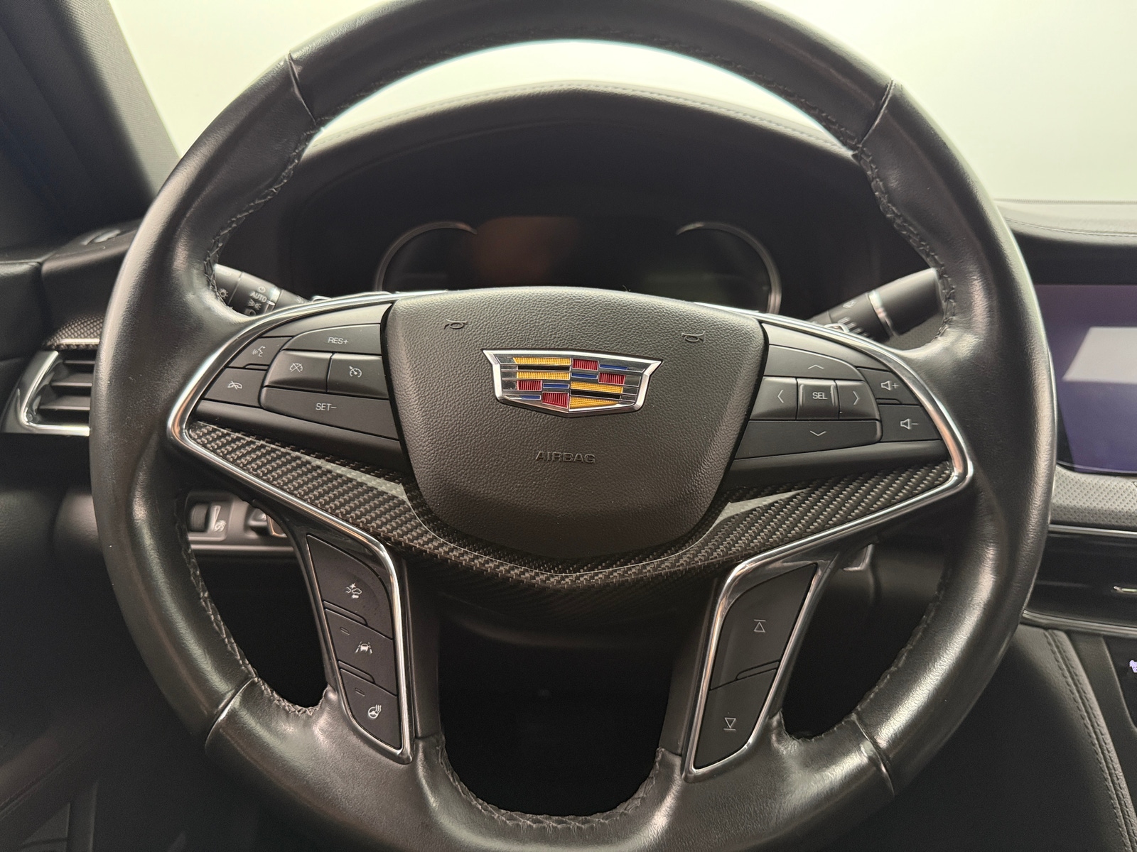 Thumbnail: 2019 Cadillac CT6 - 4