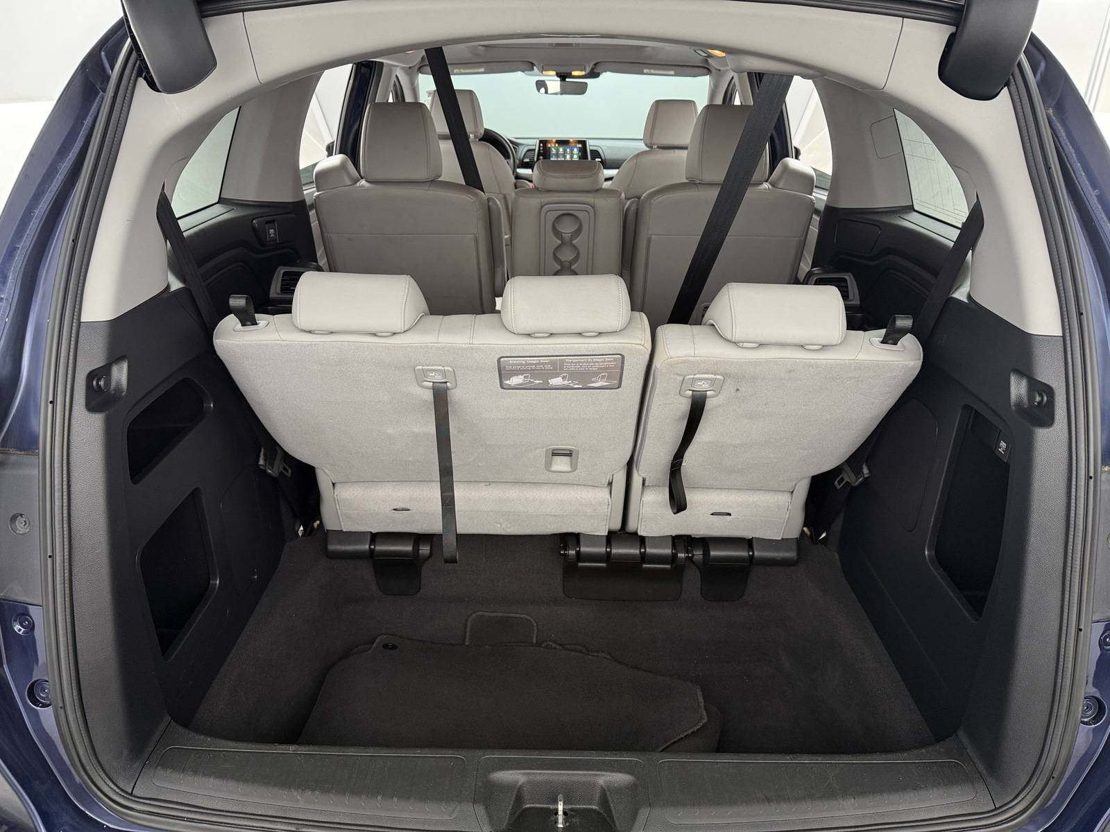 Thumbnail: 2019 Honda Odyssey - 6
