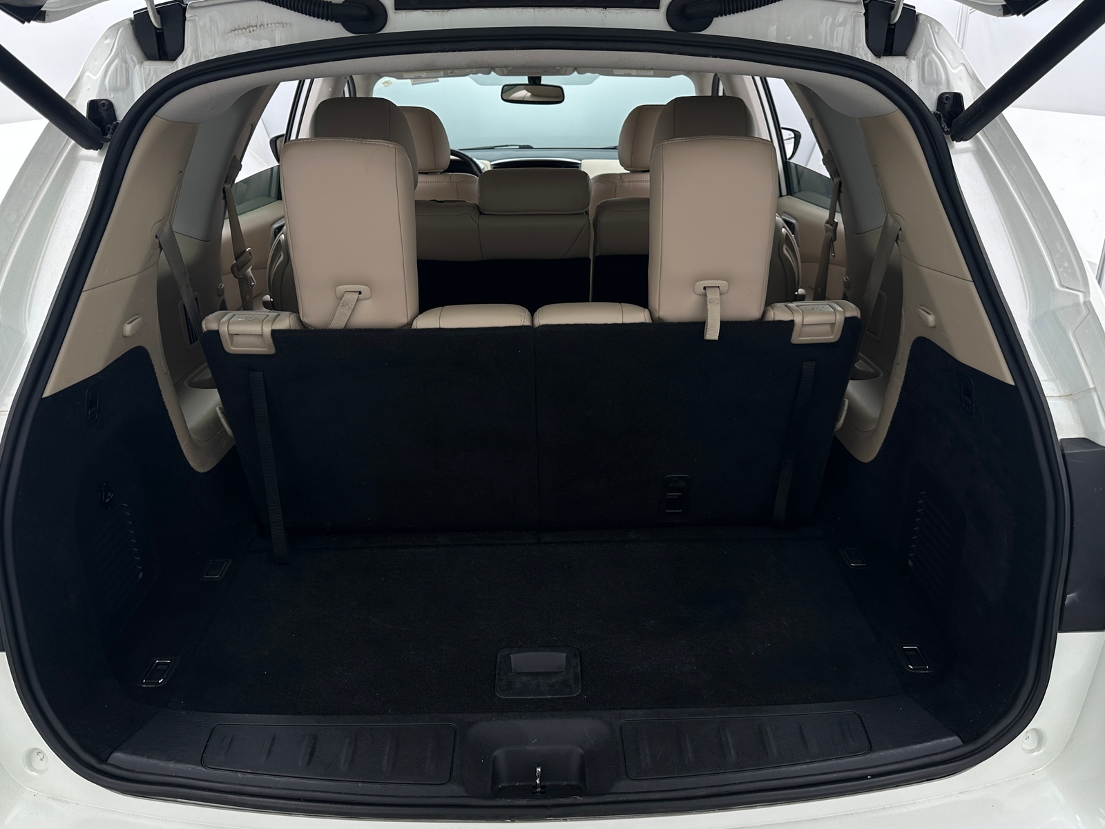 Thumbnail: 2019 Nissan Pathfinder - 6