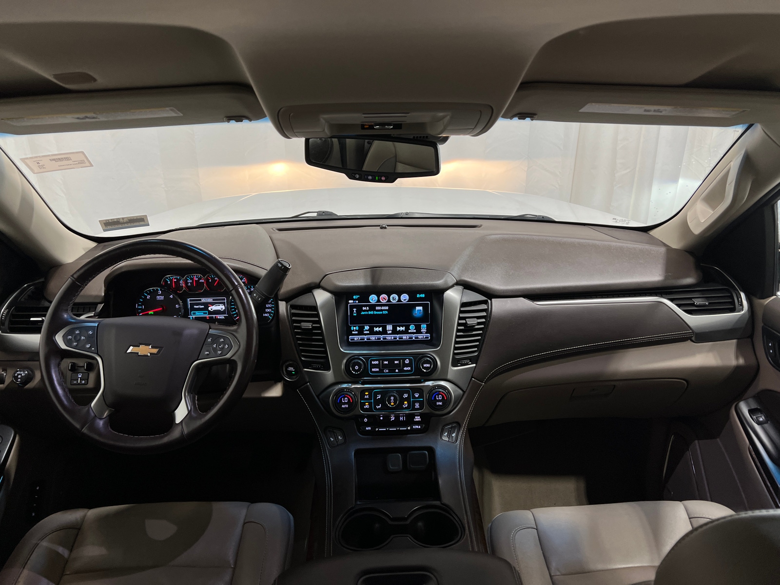 Thumbnail: 2019 Chevrolet Tahoe - 2