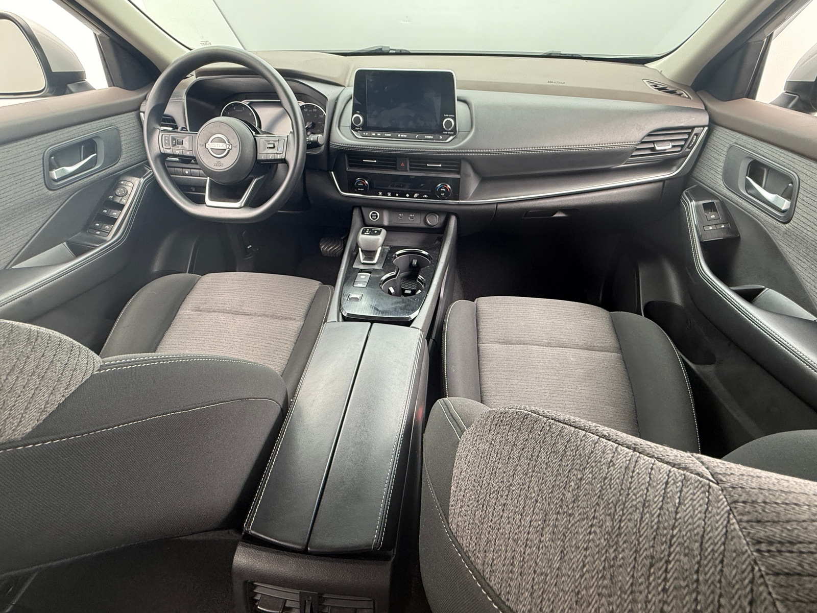 Thumbnail: 2023 Nissan Rogue - 3