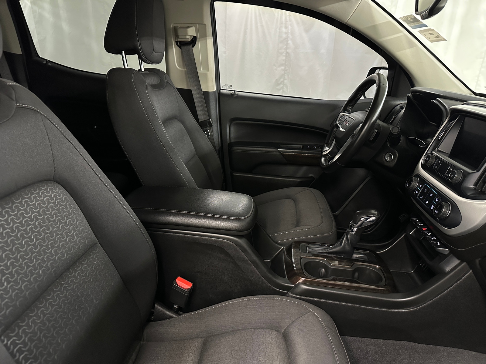 Thumbnail: 2022 GMC Canyon - 2