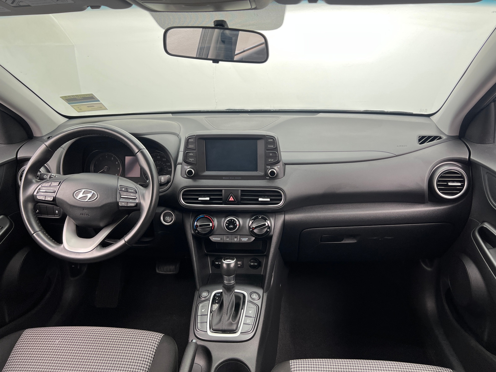 Thumbnail: 2018 Hyundai Kona - 3
