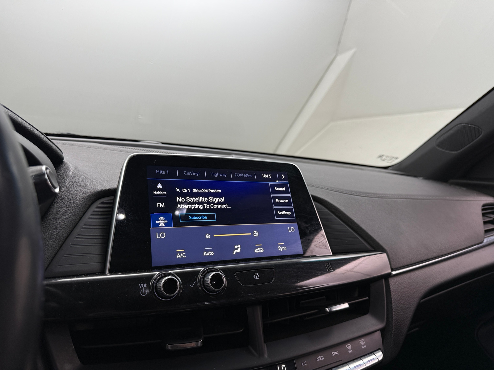 Thumbnail: 2021 Cadillac CT4 - 3