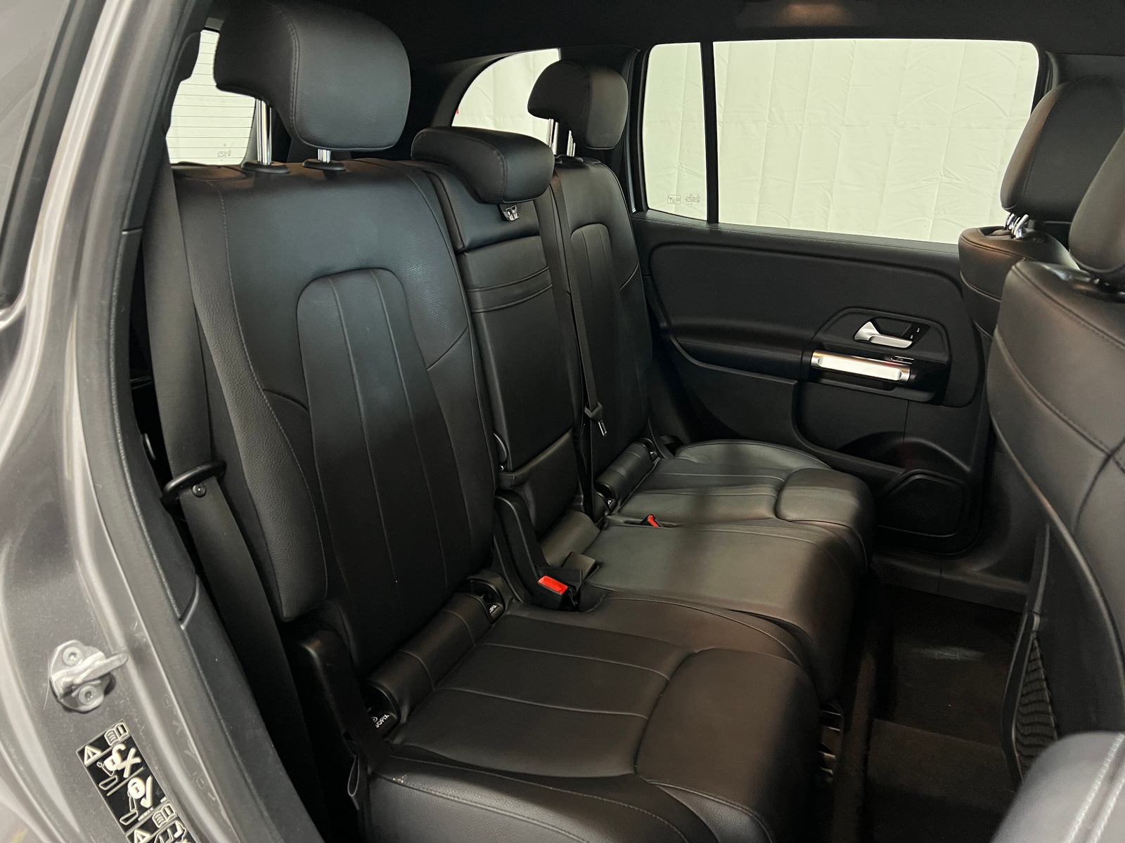 Thumbnail: 2020 Mercedes-Benz GLB - 5