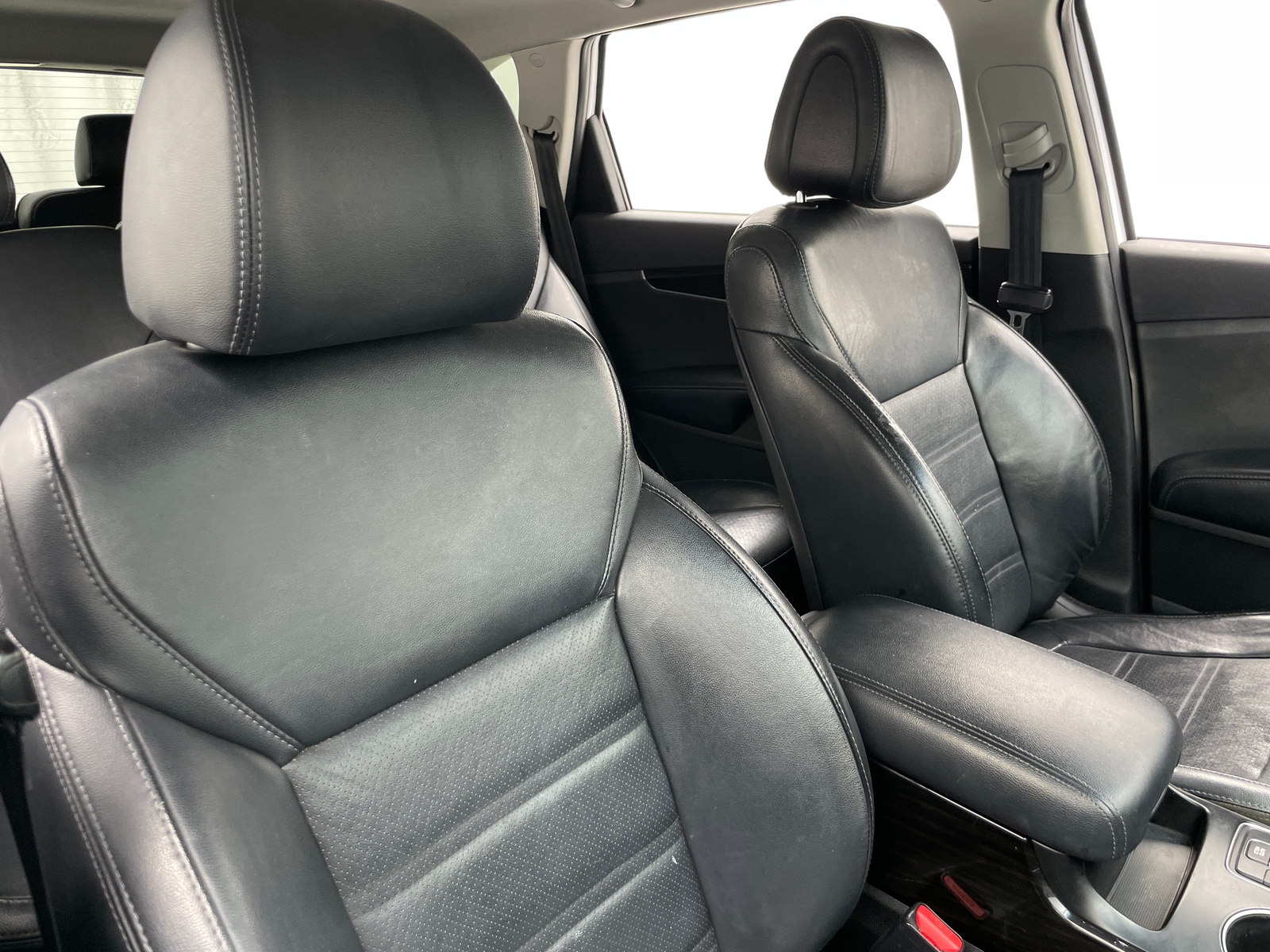 Thumbnail: 2019 Kia Sorento - 2