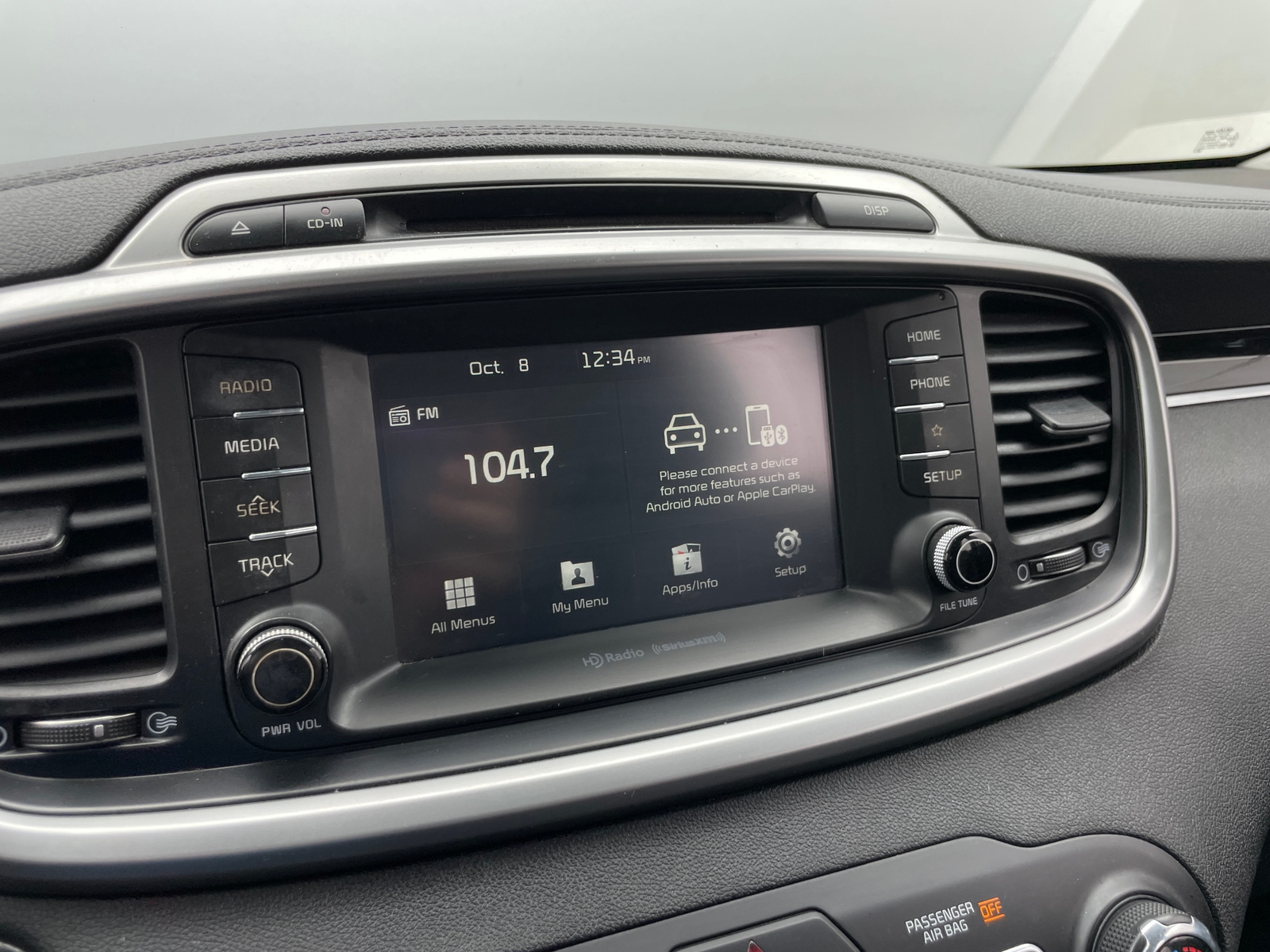 Thumbnail: 2019 Kia Sorento - 4