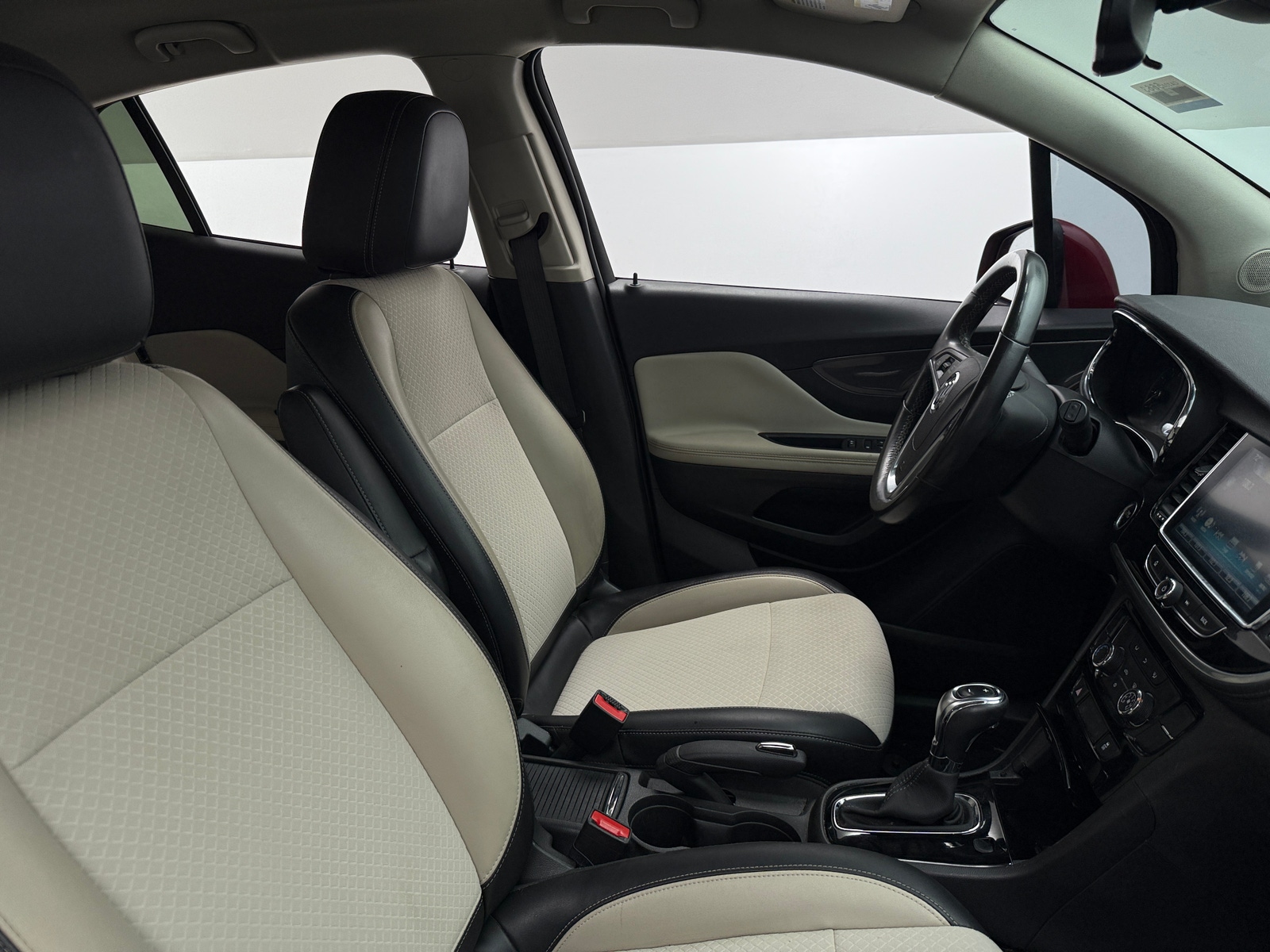 Thumbnail: 2020 Buick Encore - 2