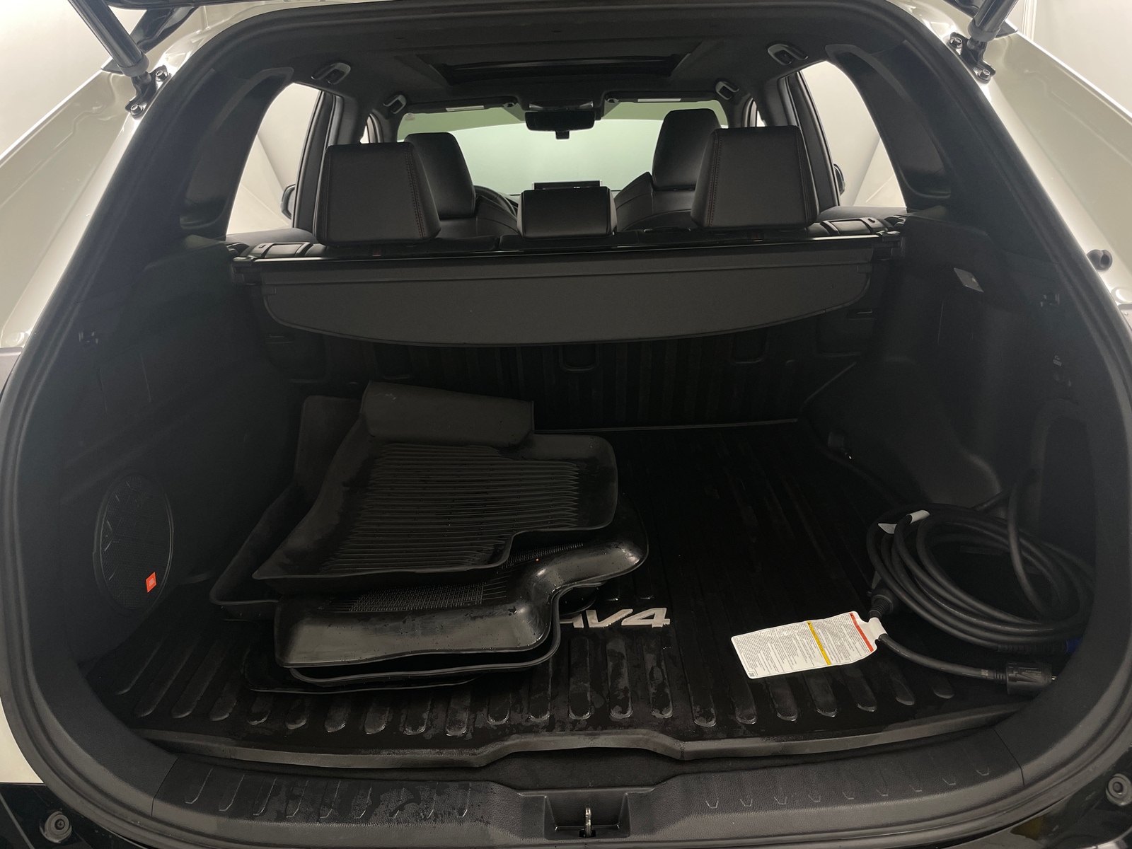 Thumbnail: 2021 Toyota RAV4 - 6