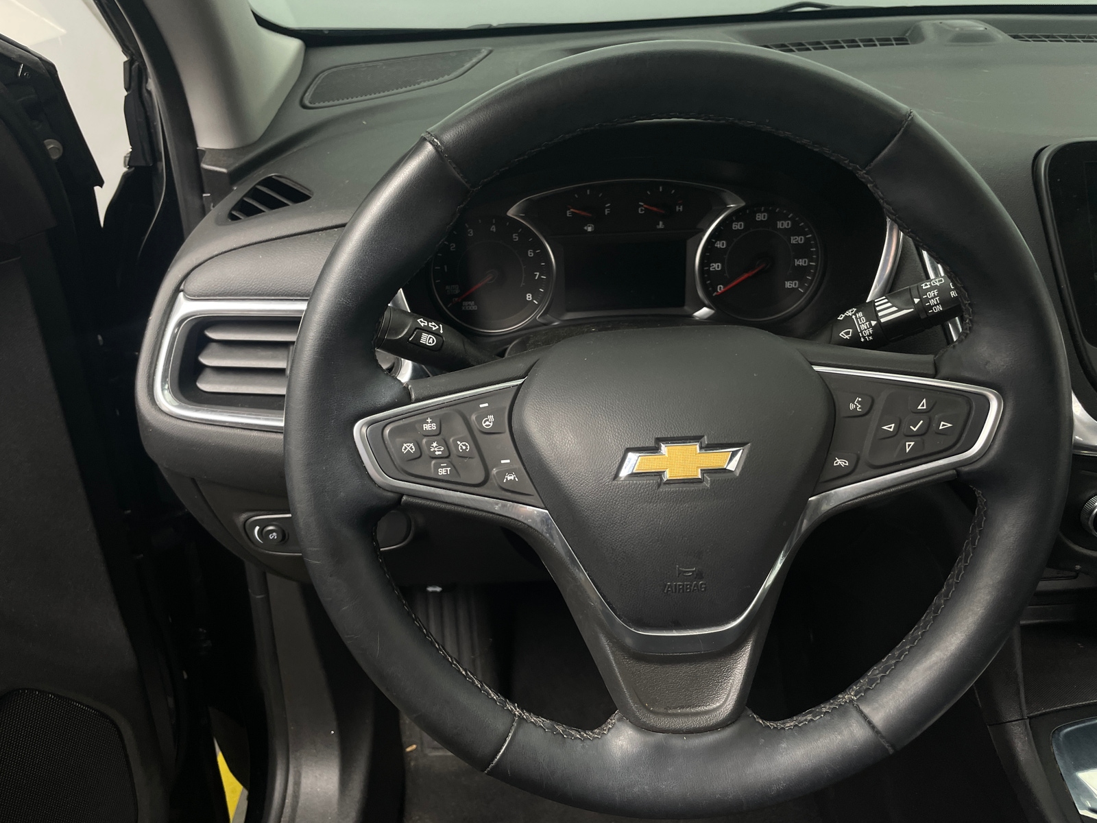 Thumbnail: 2023 Chevrolet Equinox - 5