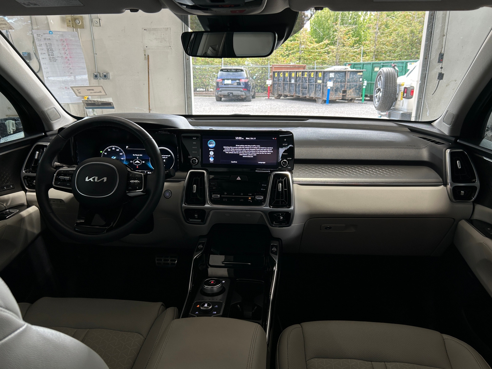 Thumbnail: 2023 Kia Sorento - 2