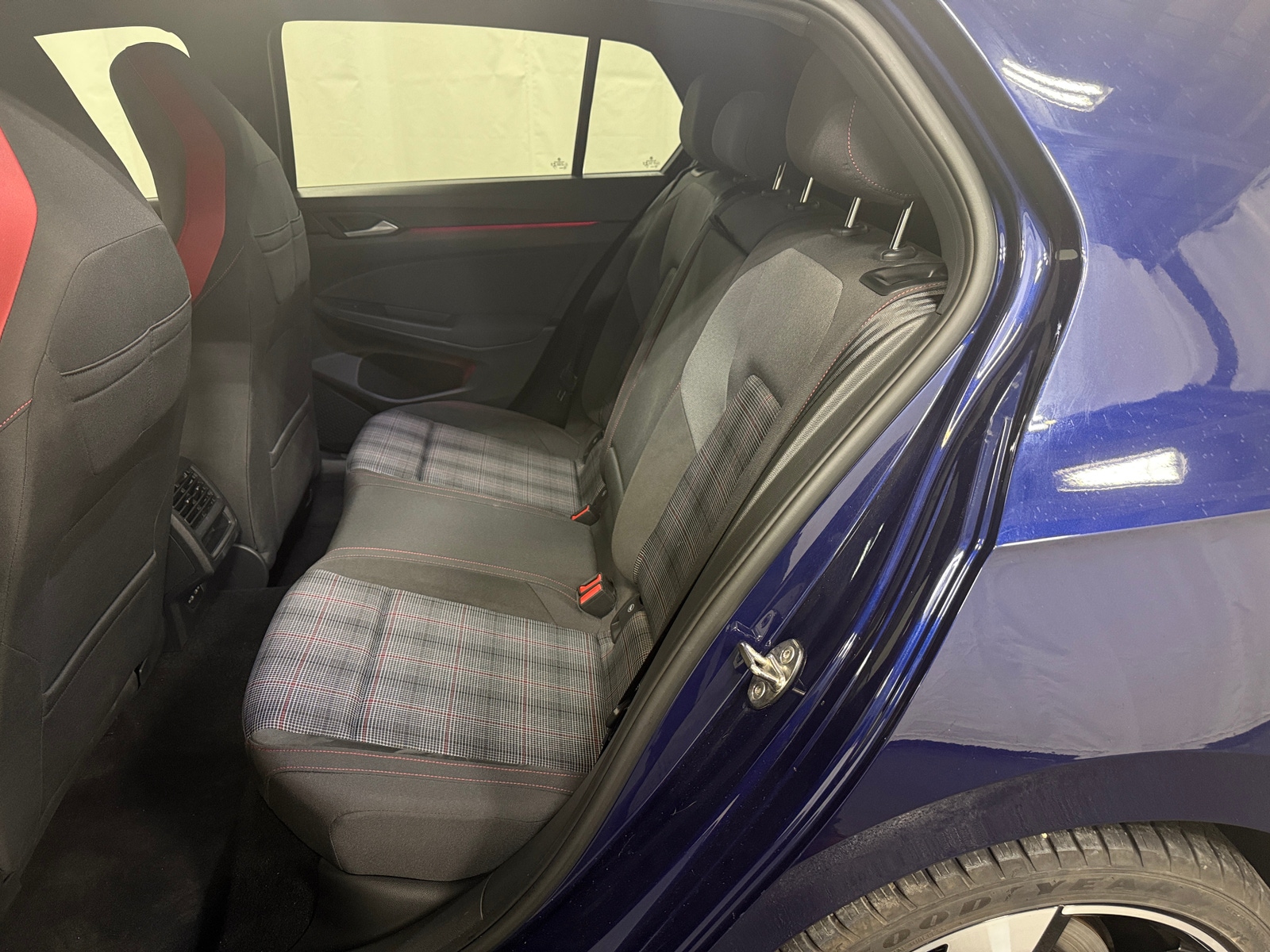Thumbnail: 2022 Volkswagen Golf - 6