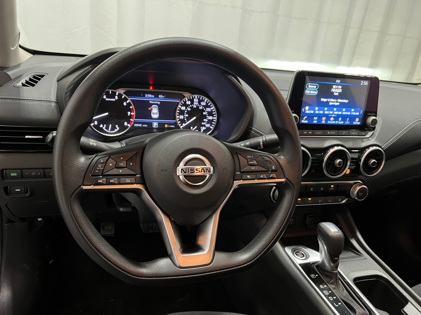 Thumbnail: 2023 Nissan Sentra - 5