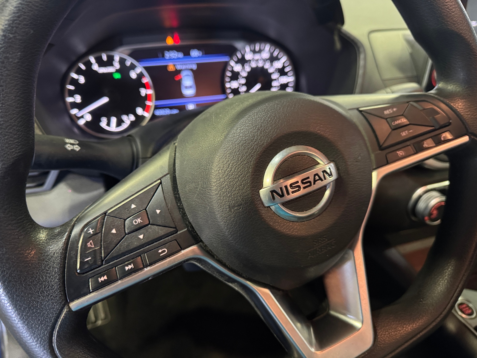 Thumbnail: 2020 Nissan Altima - 5