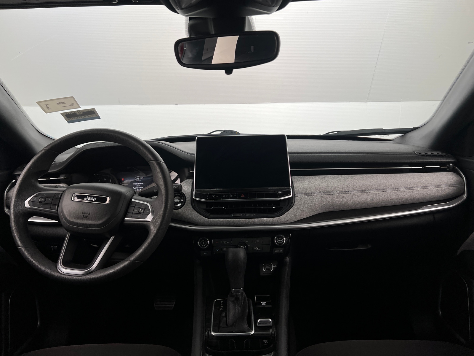 Thumbnail: 2023 Jeep Compass - 3