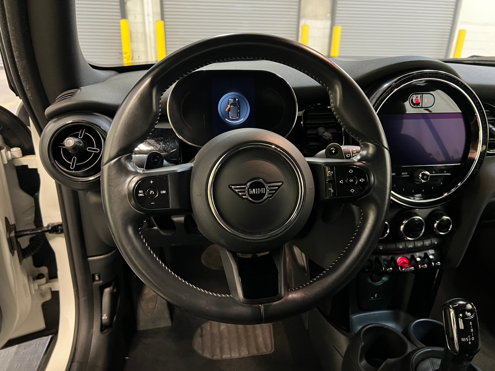Thumbnail: 2024 MINI Cooper Convertible - 4