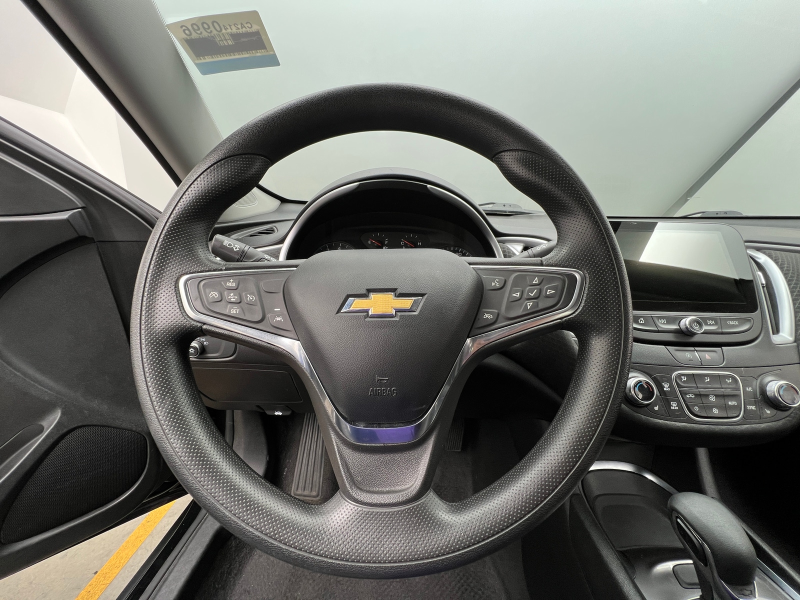Thumbnail: 2023 Chevrolet Malibu - 5