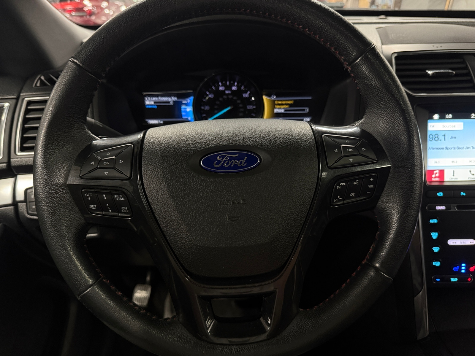 Thumbnail: 2018 Ford Explorer - 4