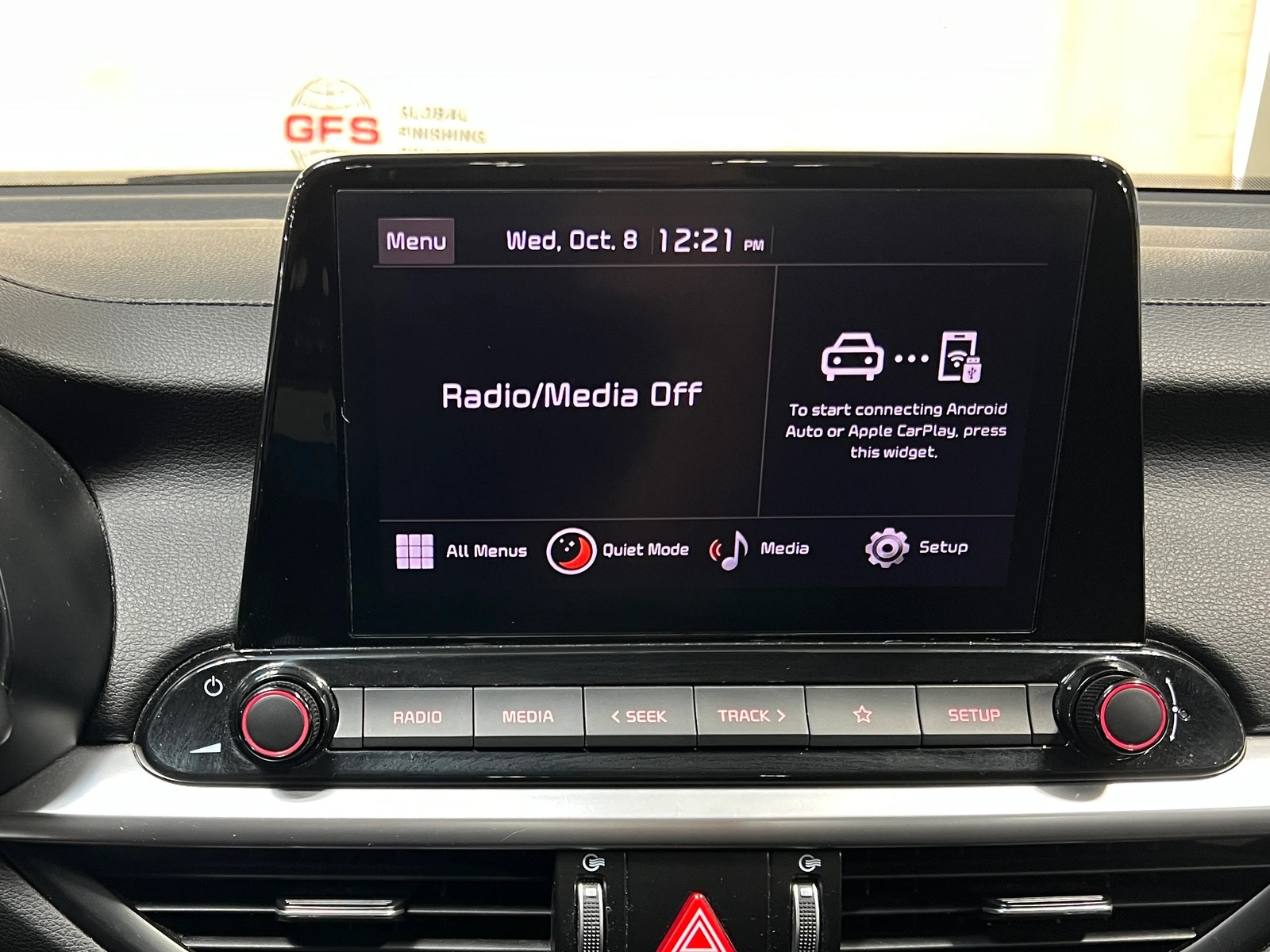 Thumbnail: 2024 Kia Forte - 4