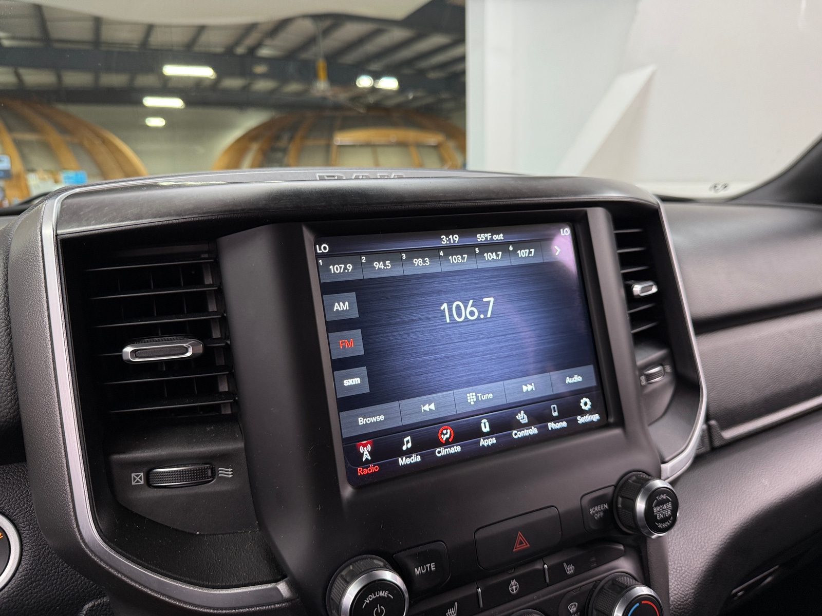 Thumbnail: 2019 RAM 1500 - 4