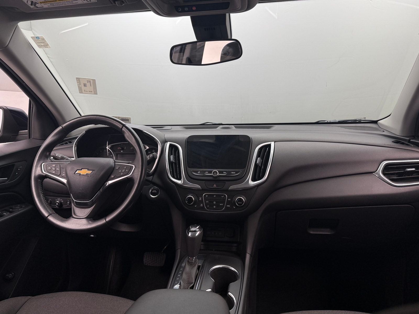 Thumbnail: 2020 Chevrolet Equinox - 3