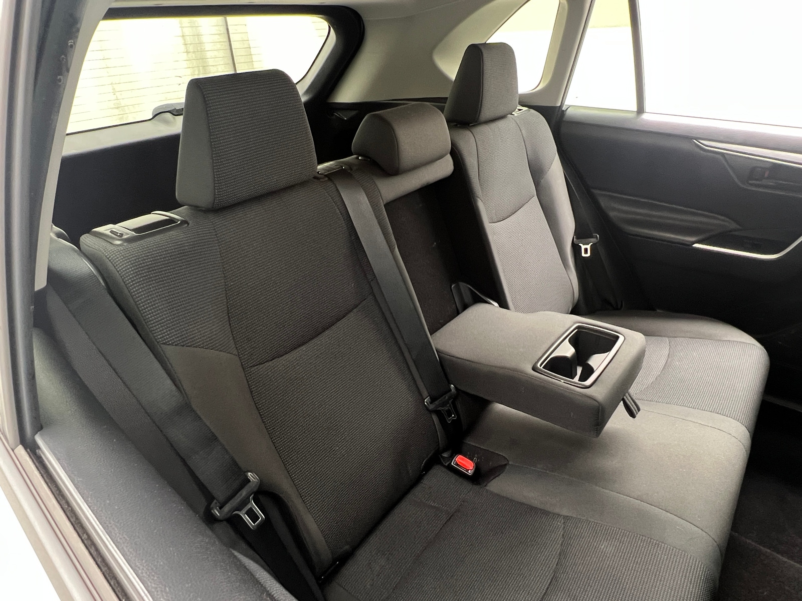 Thumbnail: 2019 Toyota RAV4 - 6