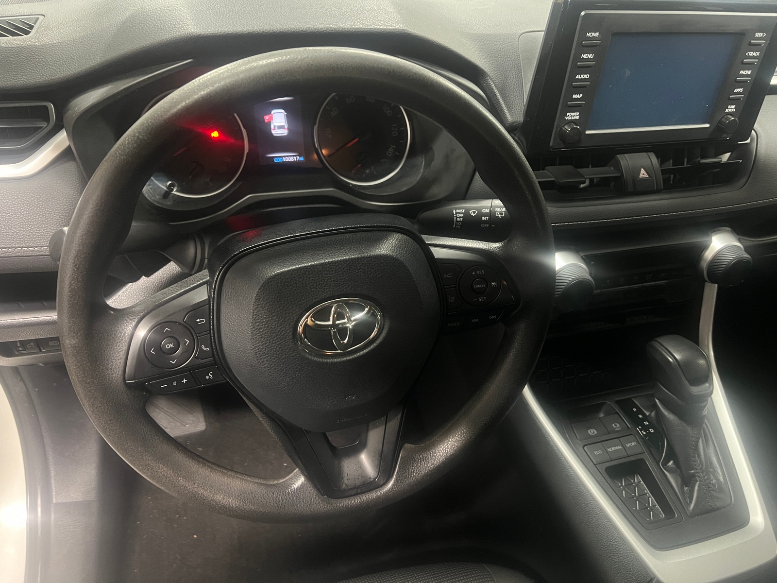 Thumbnail: 2019 Toyota RAV4 - 5