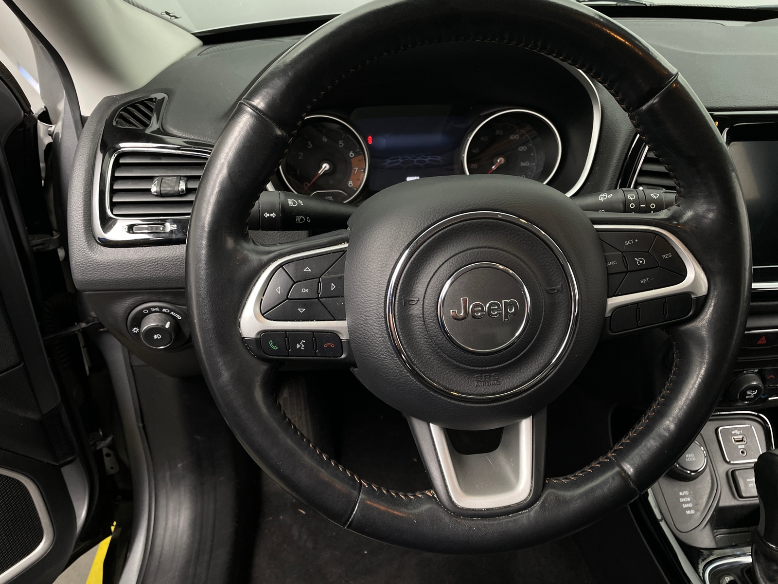 Thumbnail: 2019 Jeep Compass - 4