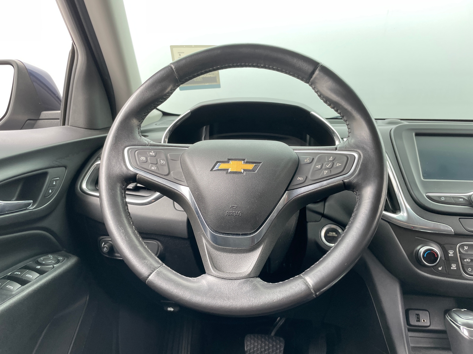 Thumbnail: 2018 Chevrolet Equinox - 5