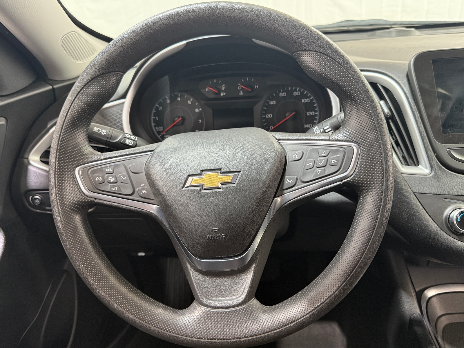 Thumbnail: 2024 Chevrolet Malibu - 5