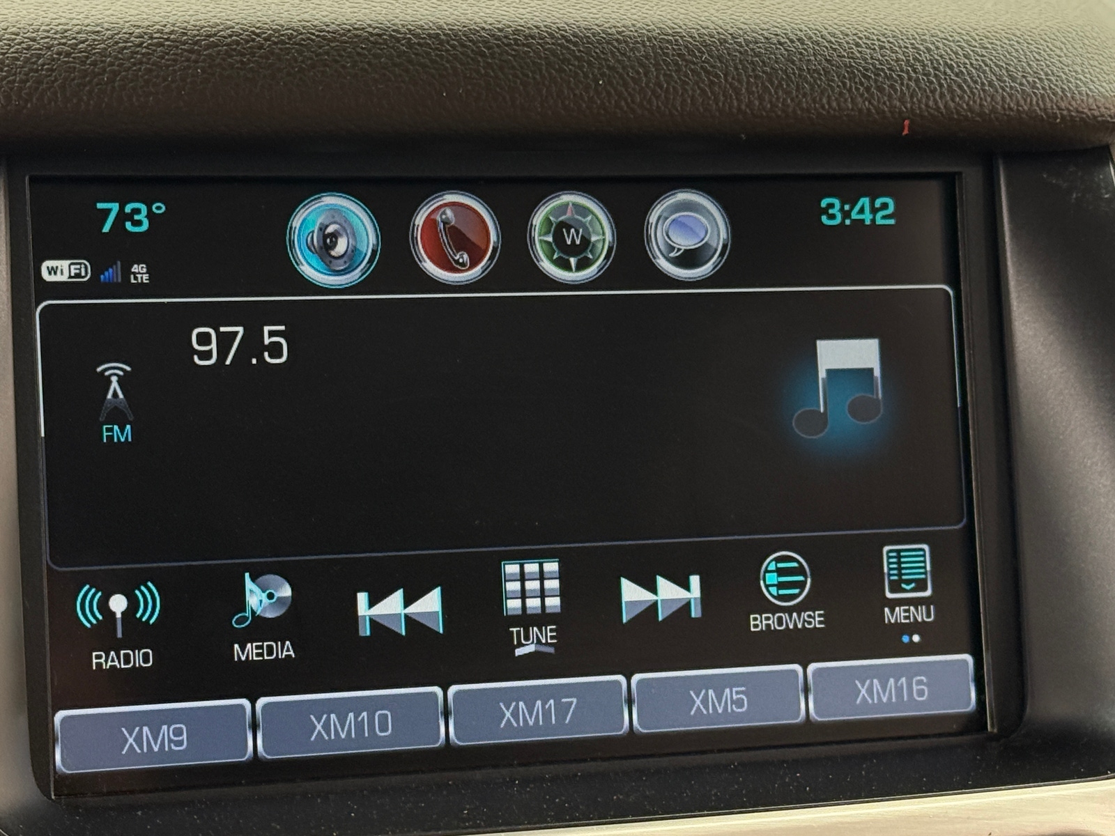 Thumbnail: 2019 GMC Yukon XL - 4