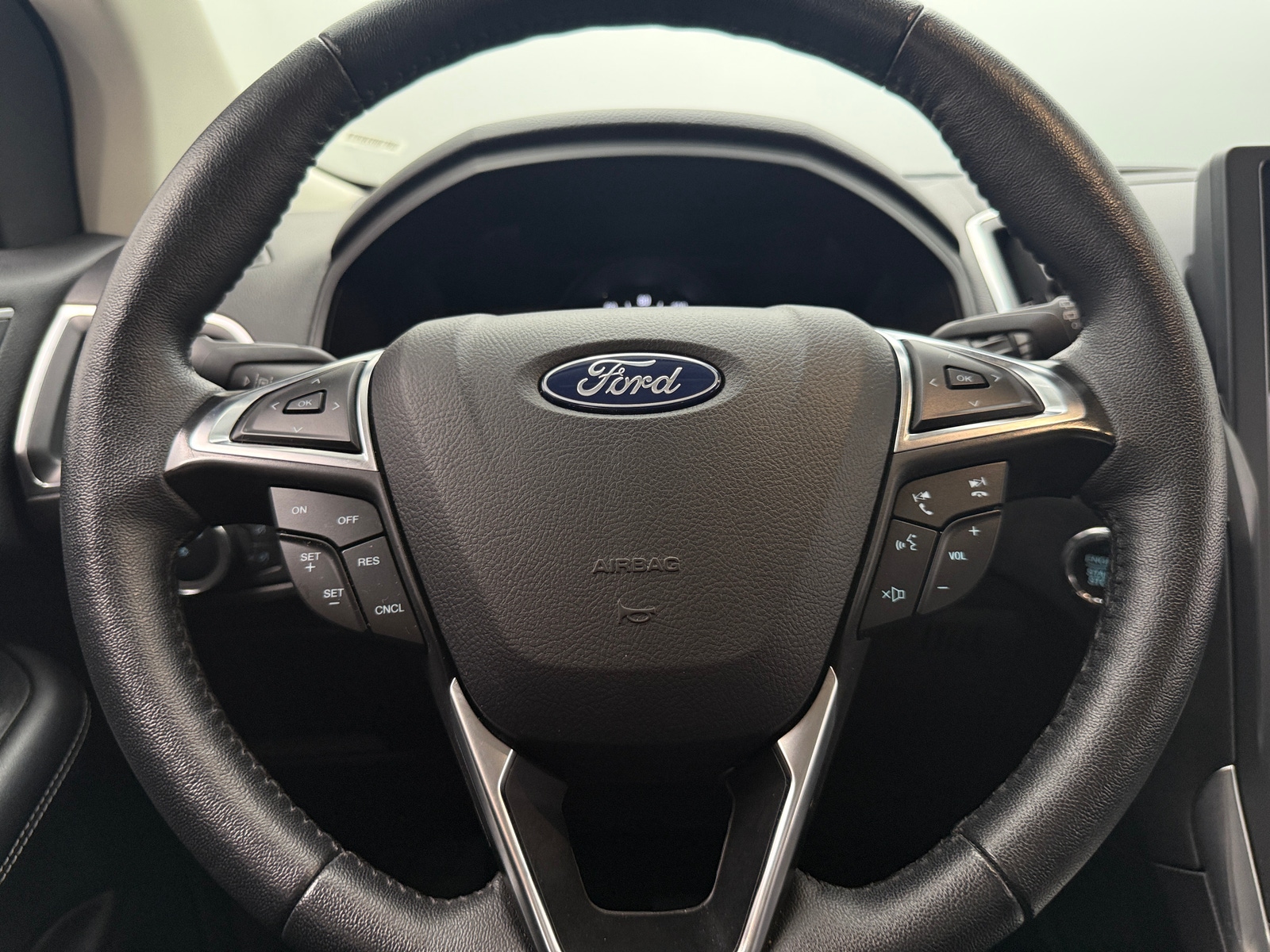 Thumbnail: 2024 Ford Edge - 4