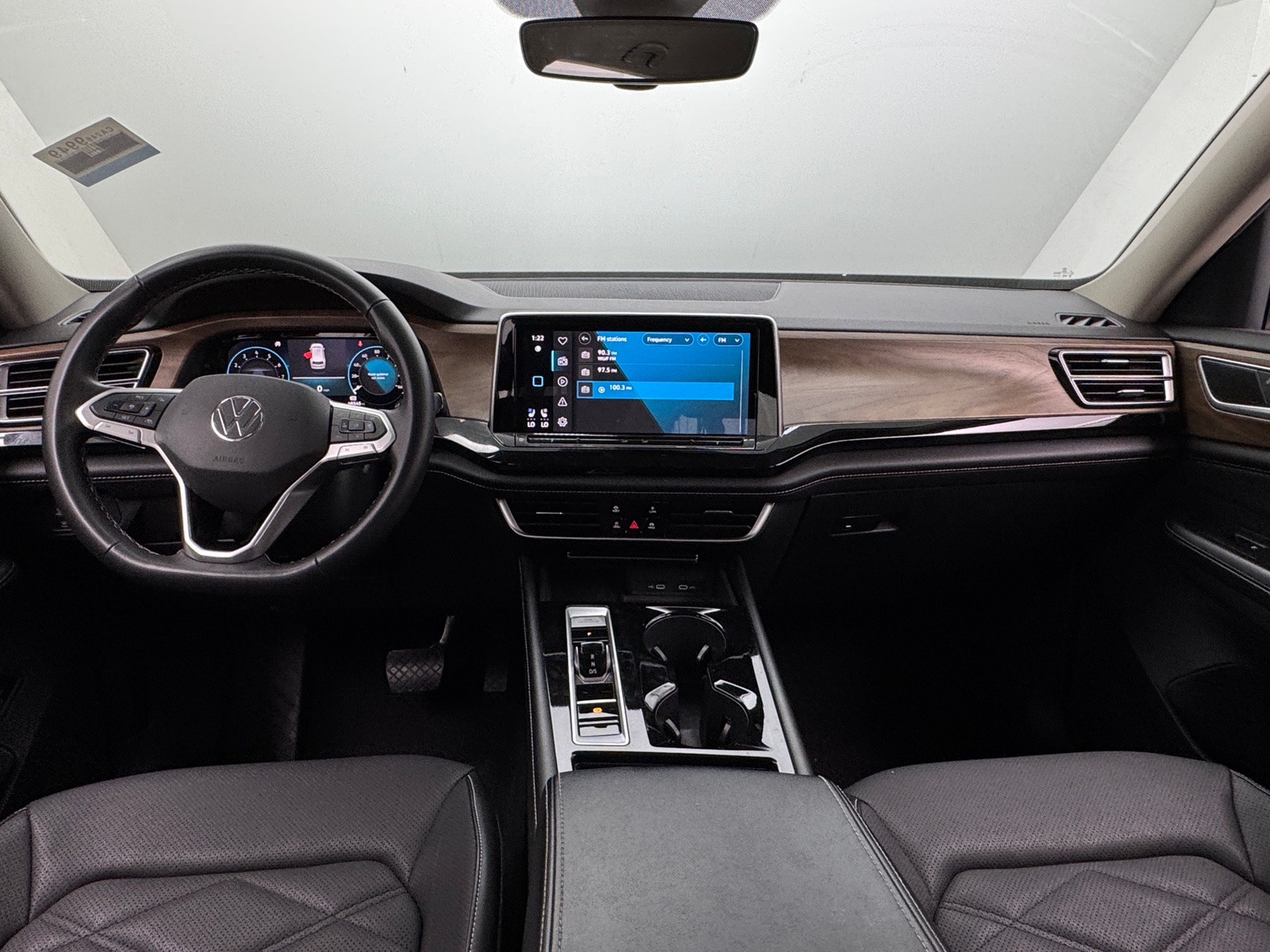 Thumbnail: 2024 Volkswagen Atlas - 2