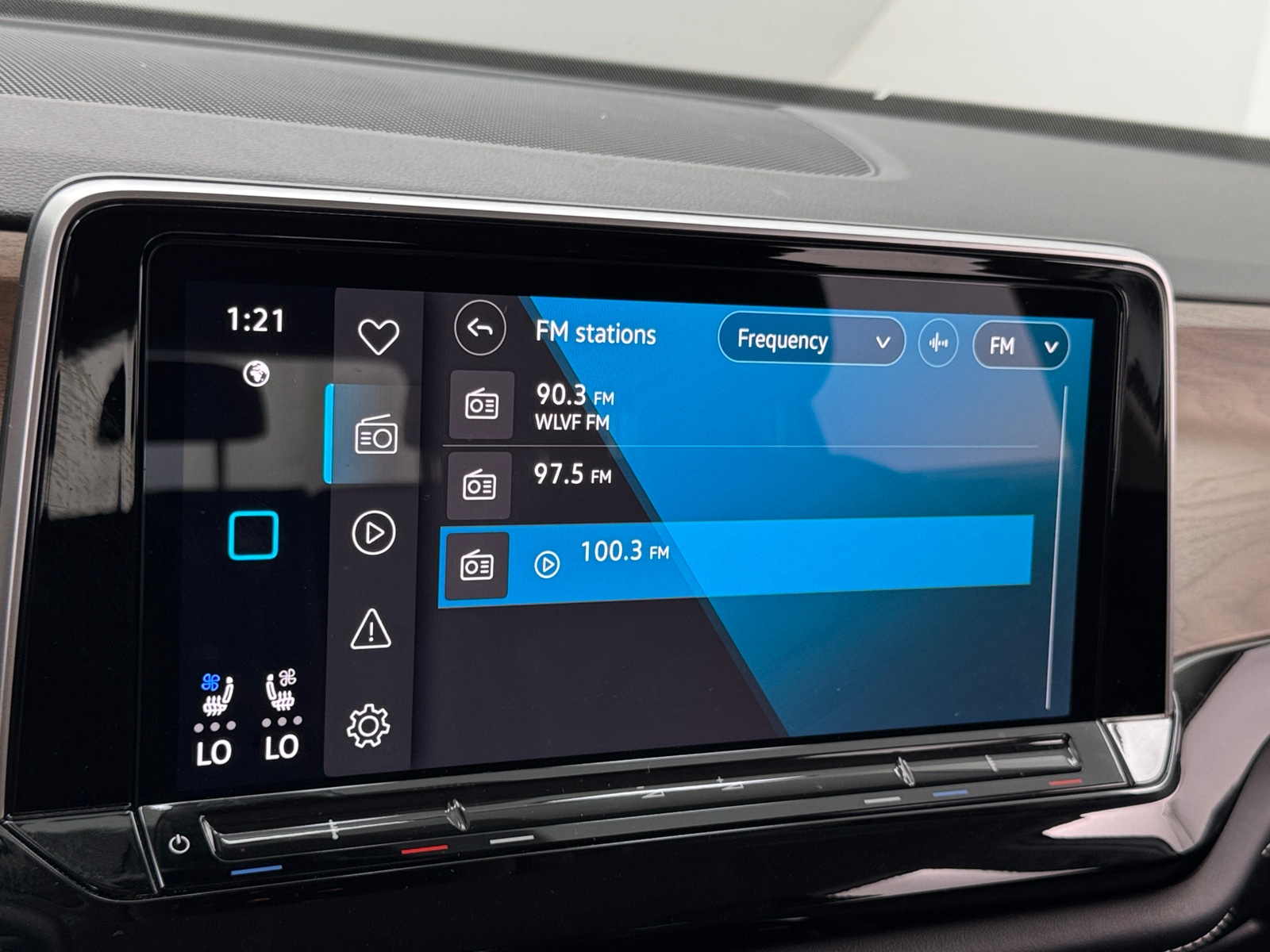 Thumbnail: 2024 Volkswagen Atlas - 3