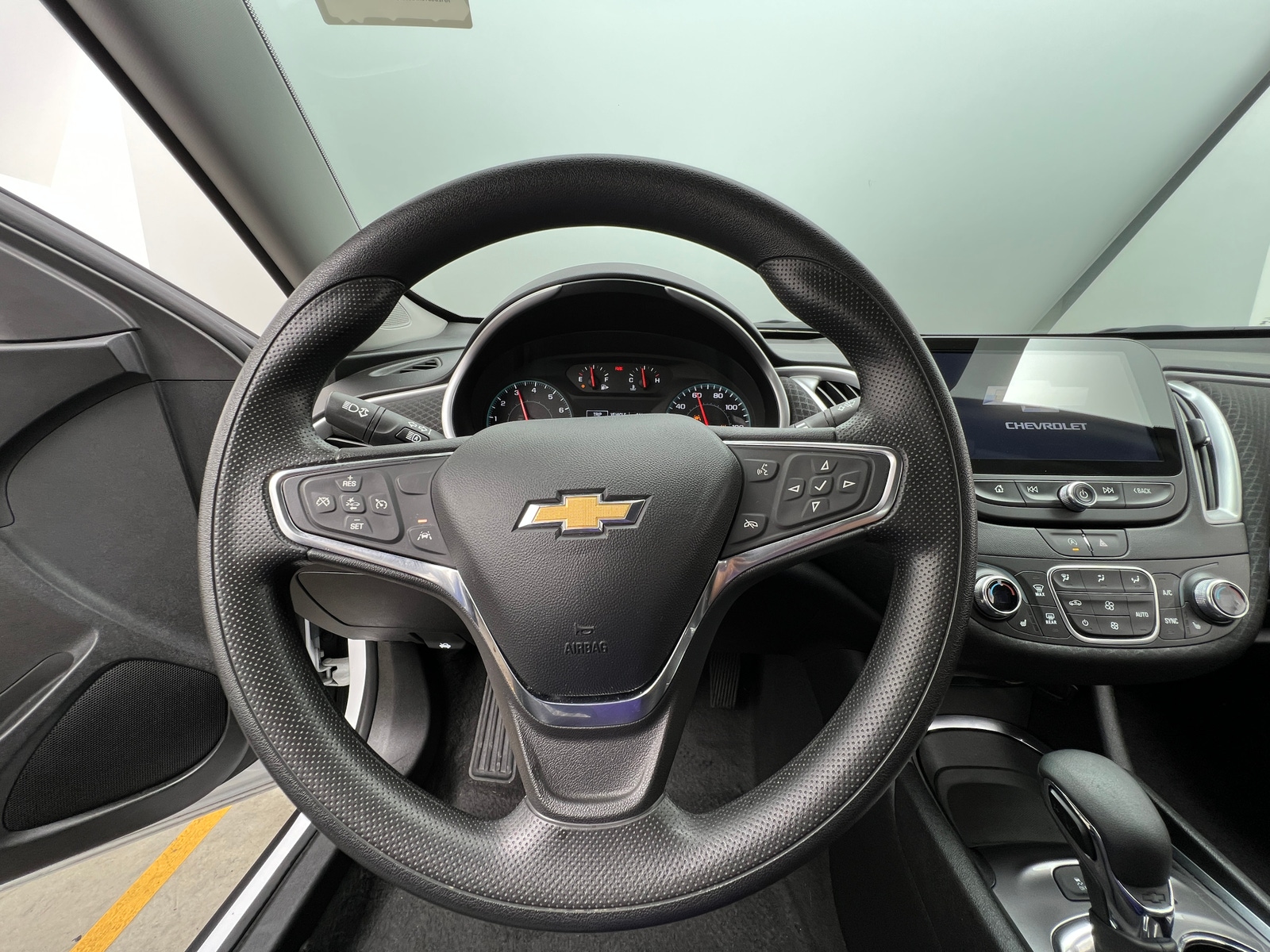 Thumbnail: 2024 Chevrolet Malibu - 5