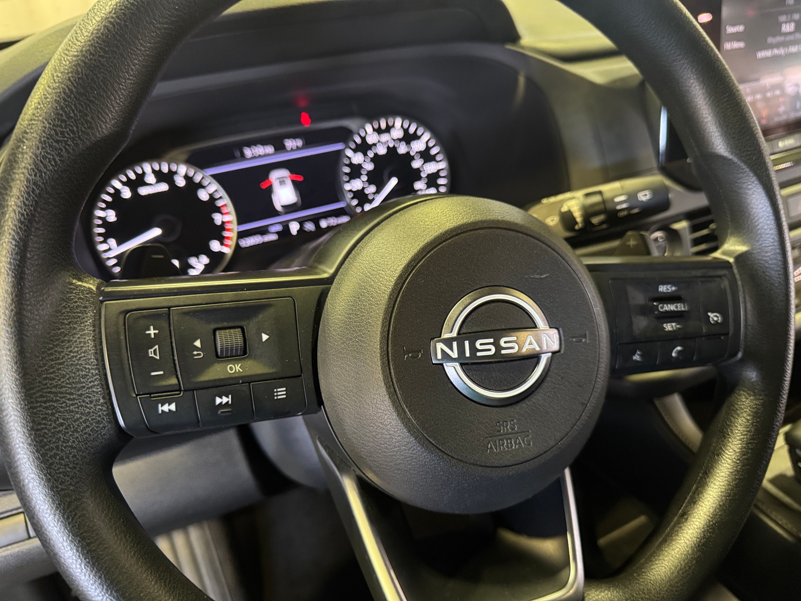 Thumbnail: 2024 Nissan Pathfinder - 5