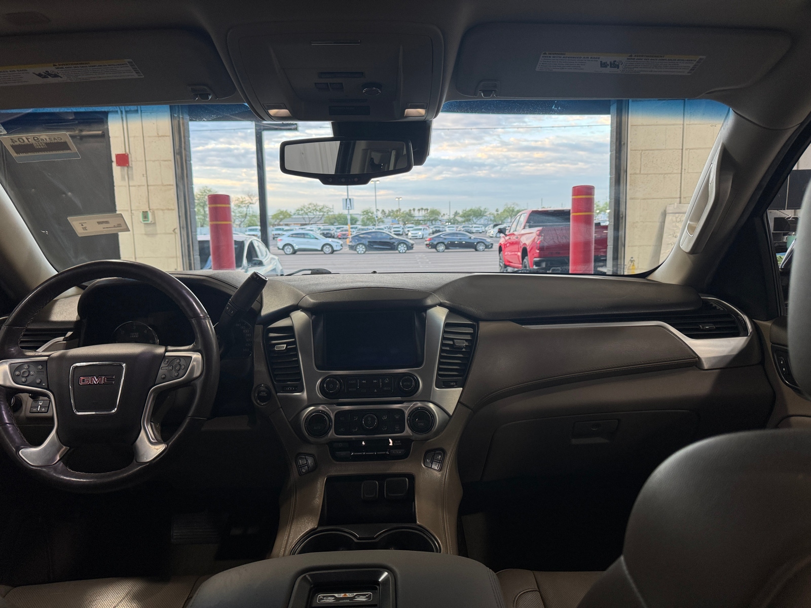 Thumbnail: 2017 GMC Yukon XL - 2