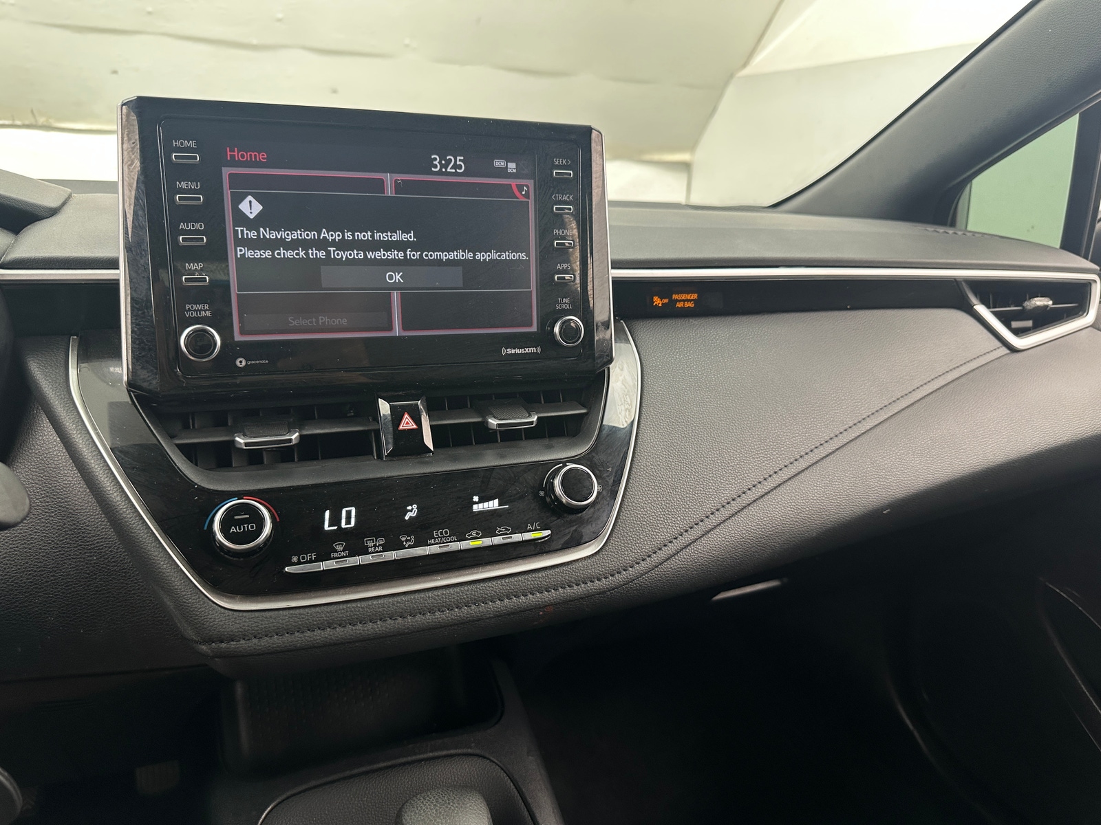 Thumbnail: 2021 Toyota Corolla - 4