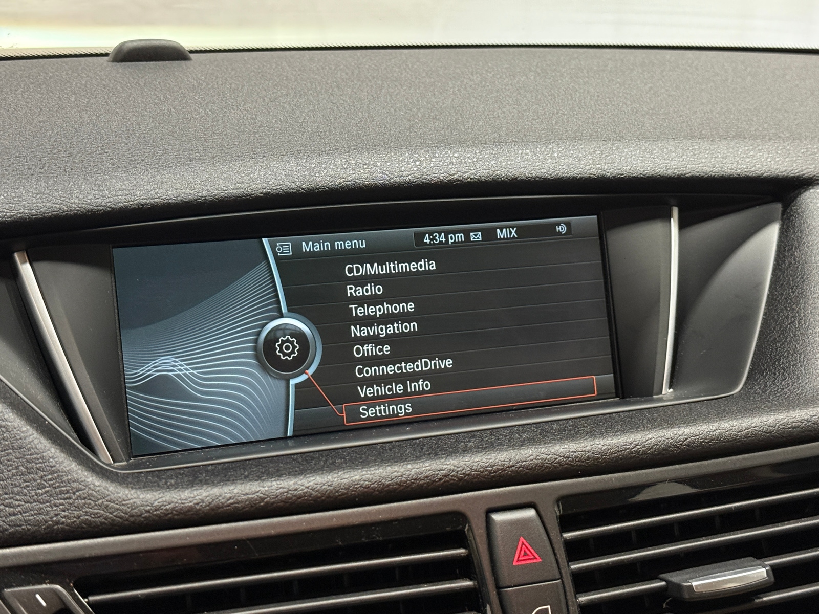 Thumbnail: 2014 BMW X1 - 3
