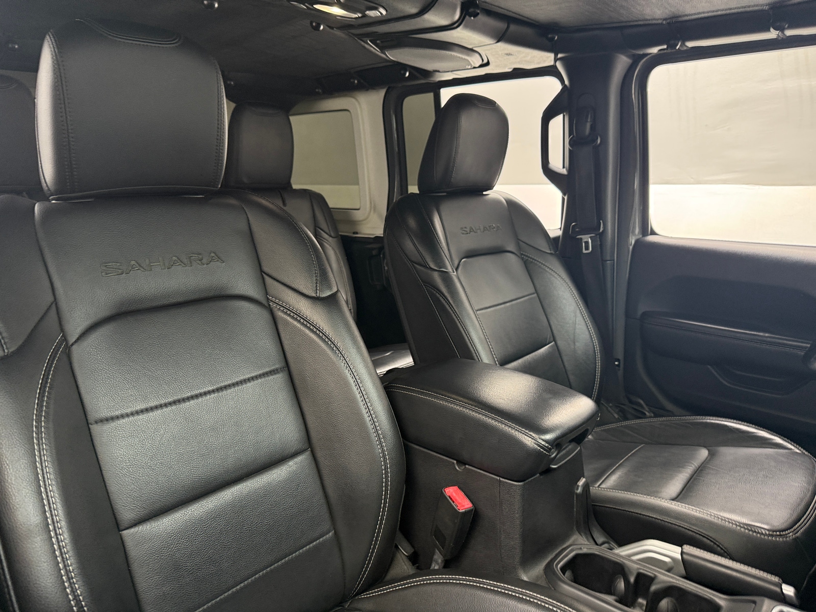 Thumbnail: 2018 Jeep Wrangler - 2