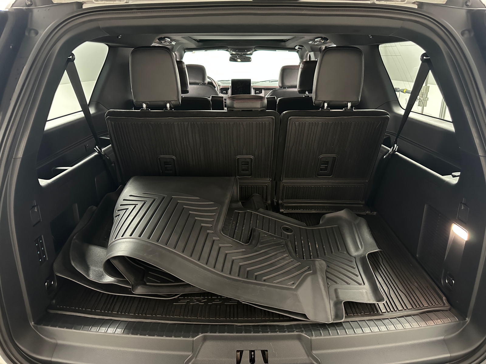 Thumbnail: 2022 Ford Expedition MAX - 6