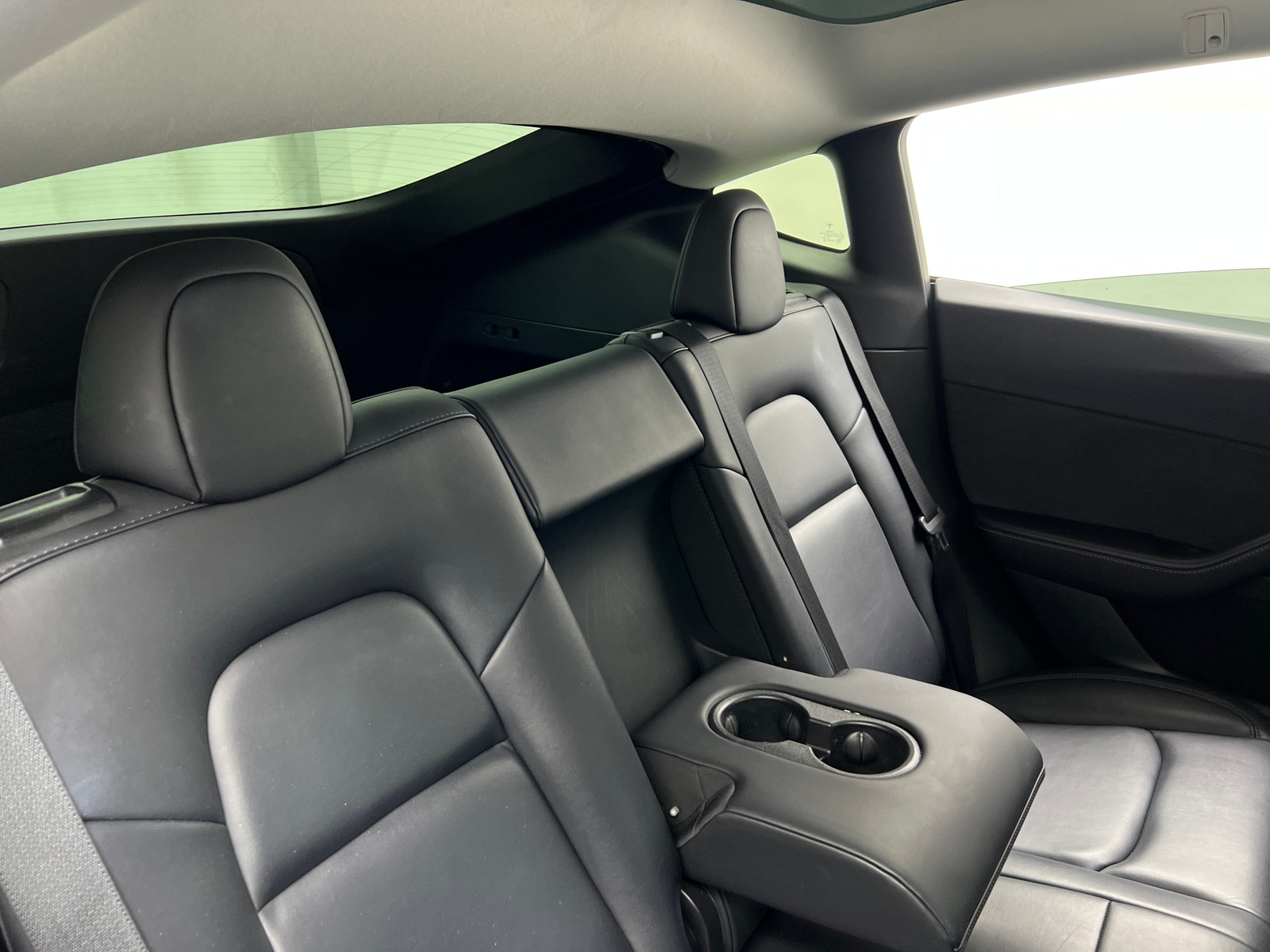 Thumbnail: 2022 Tesla Model Y - 5