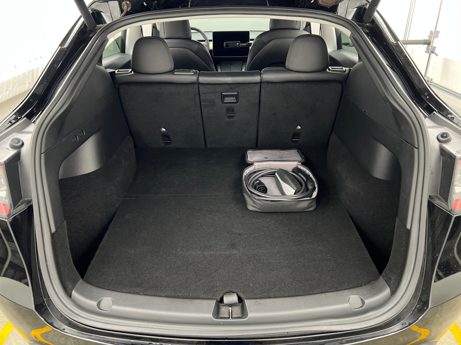 Thumbnail: 2022 Tesla Model Y - 6