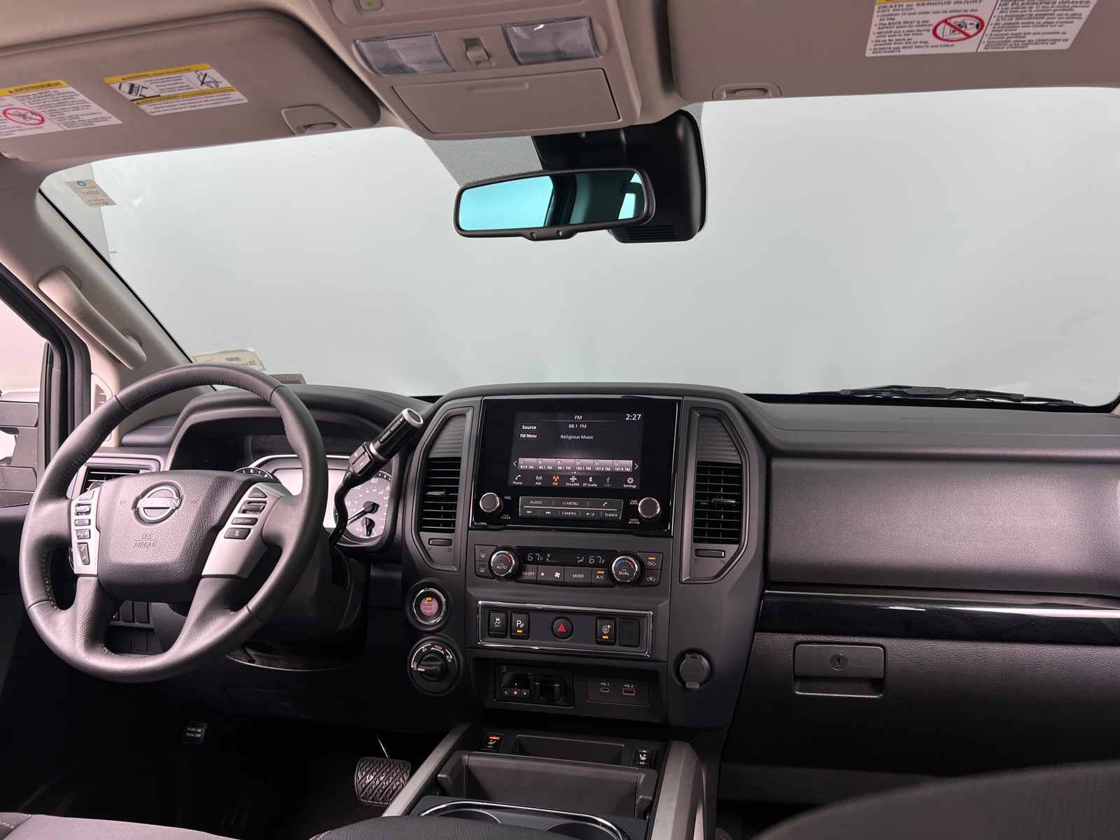 Thumbnail: 2024 Nissan Titan - 3