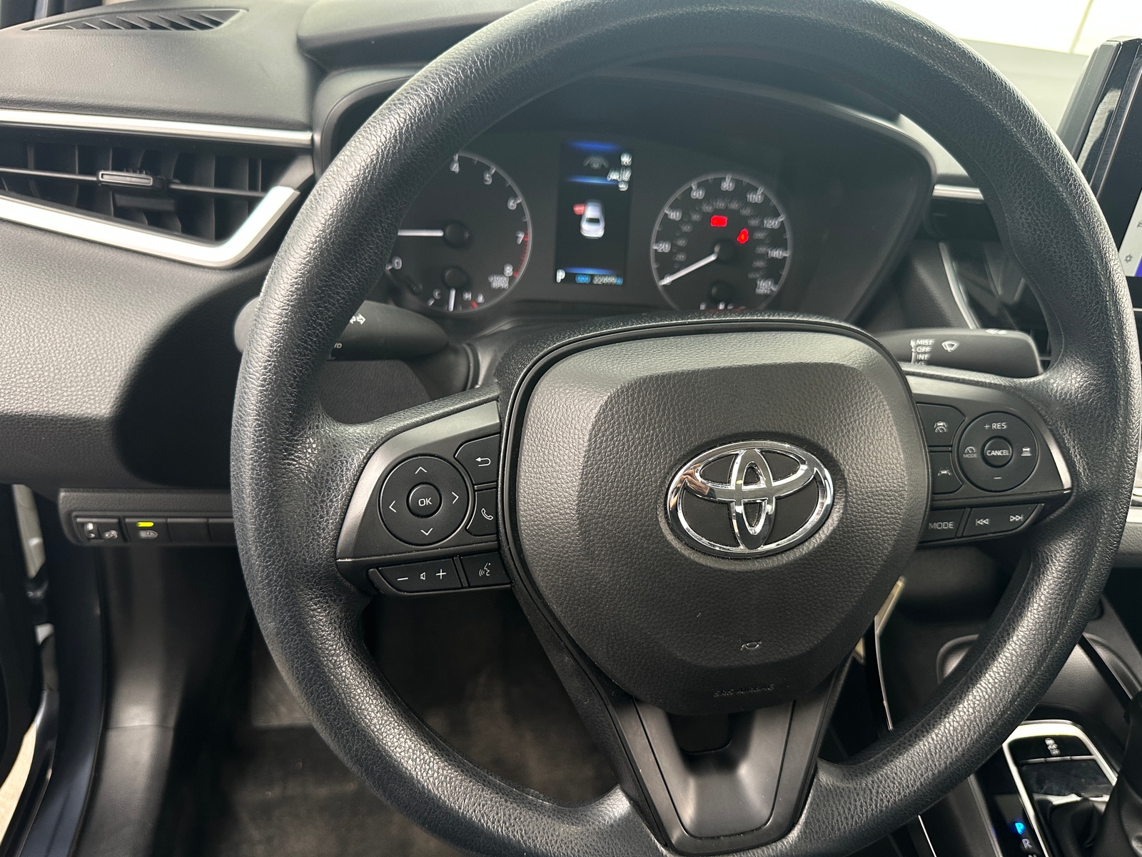 Thumbnail: 2024 Toyota Corolla - 5