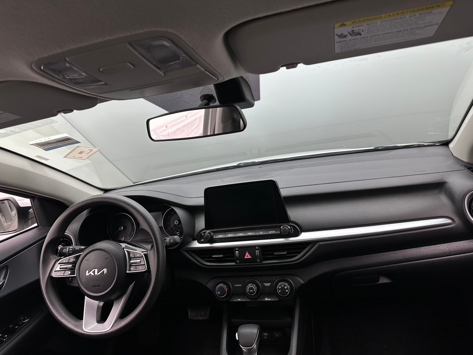 Thumbnail: 2024 Kia Forte - 3