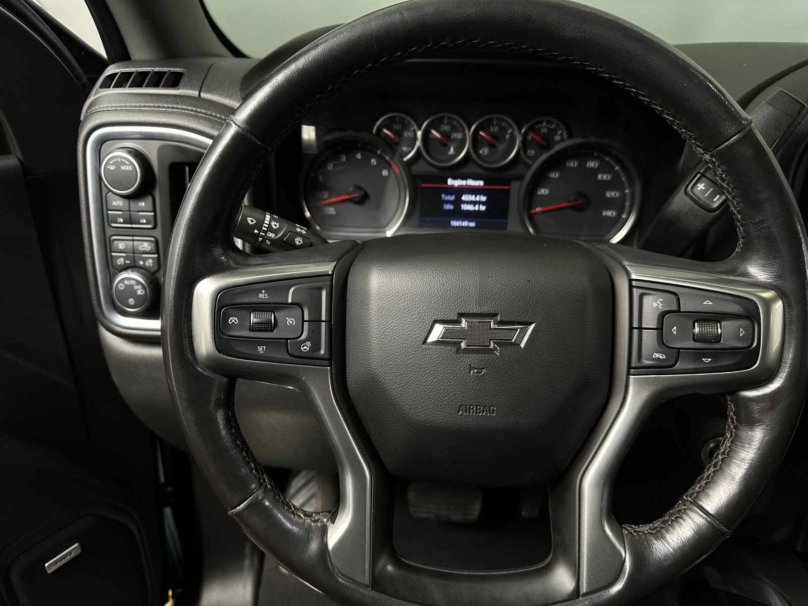 Thumbnail: 2020 Chevrolet Silverado 1500 - 5