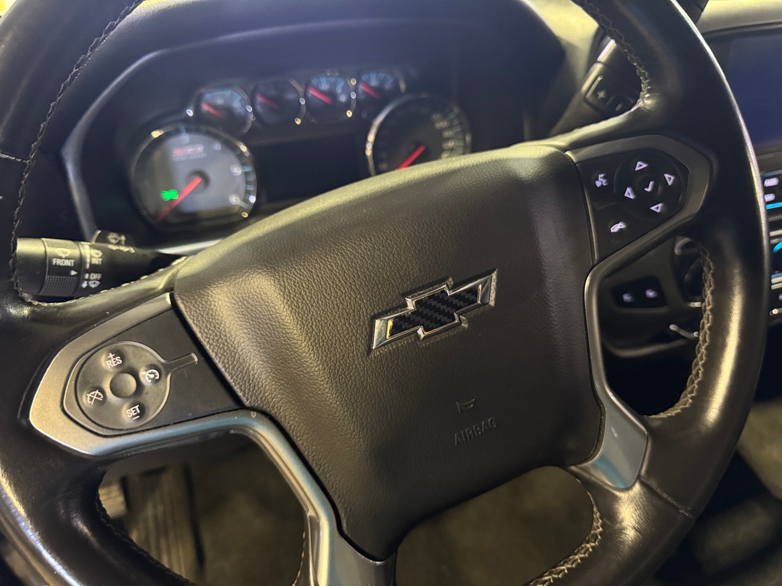 Thumbnail: 2017 Chevrolet Silverado 1500 - 5